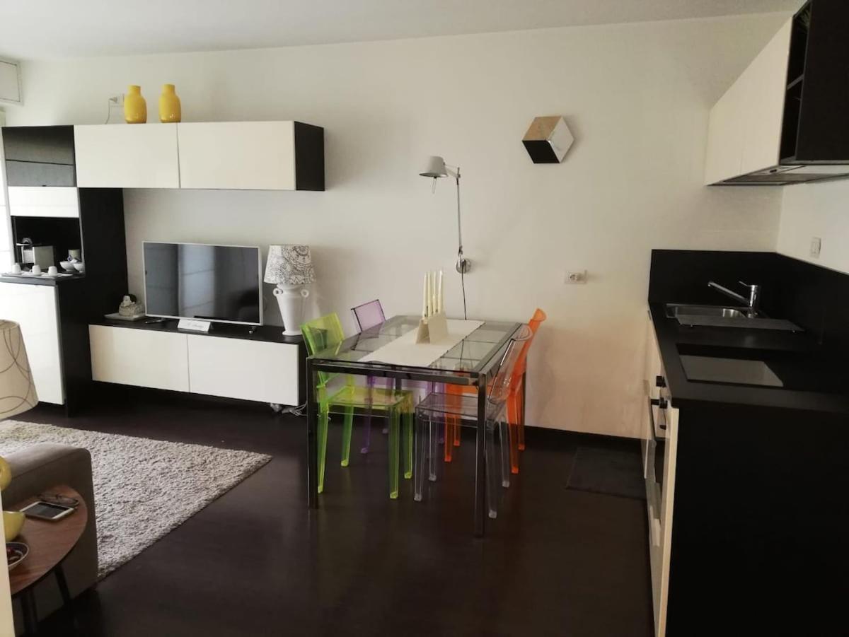 Apartment Delightful Two-room In Brera Mailand